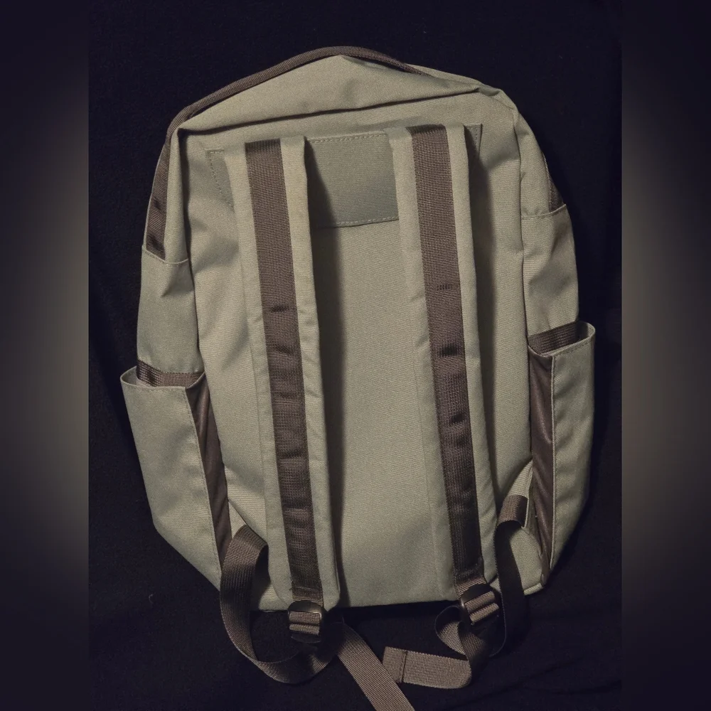 RED ROVR - Mini Roo Backpack (Sage) - Picture 2 of 4